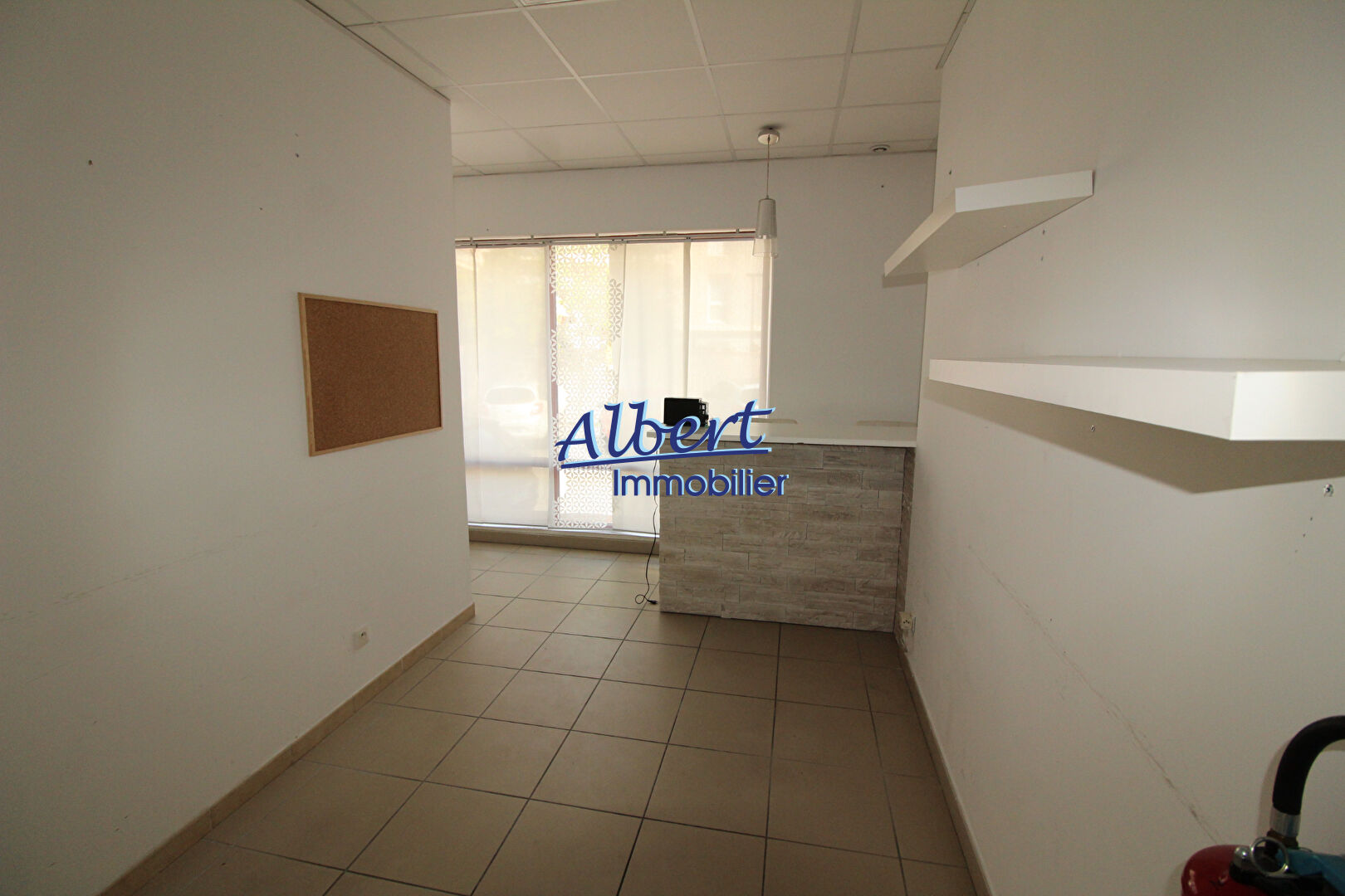 Location Bureau SIX FOURS LES PLAGES