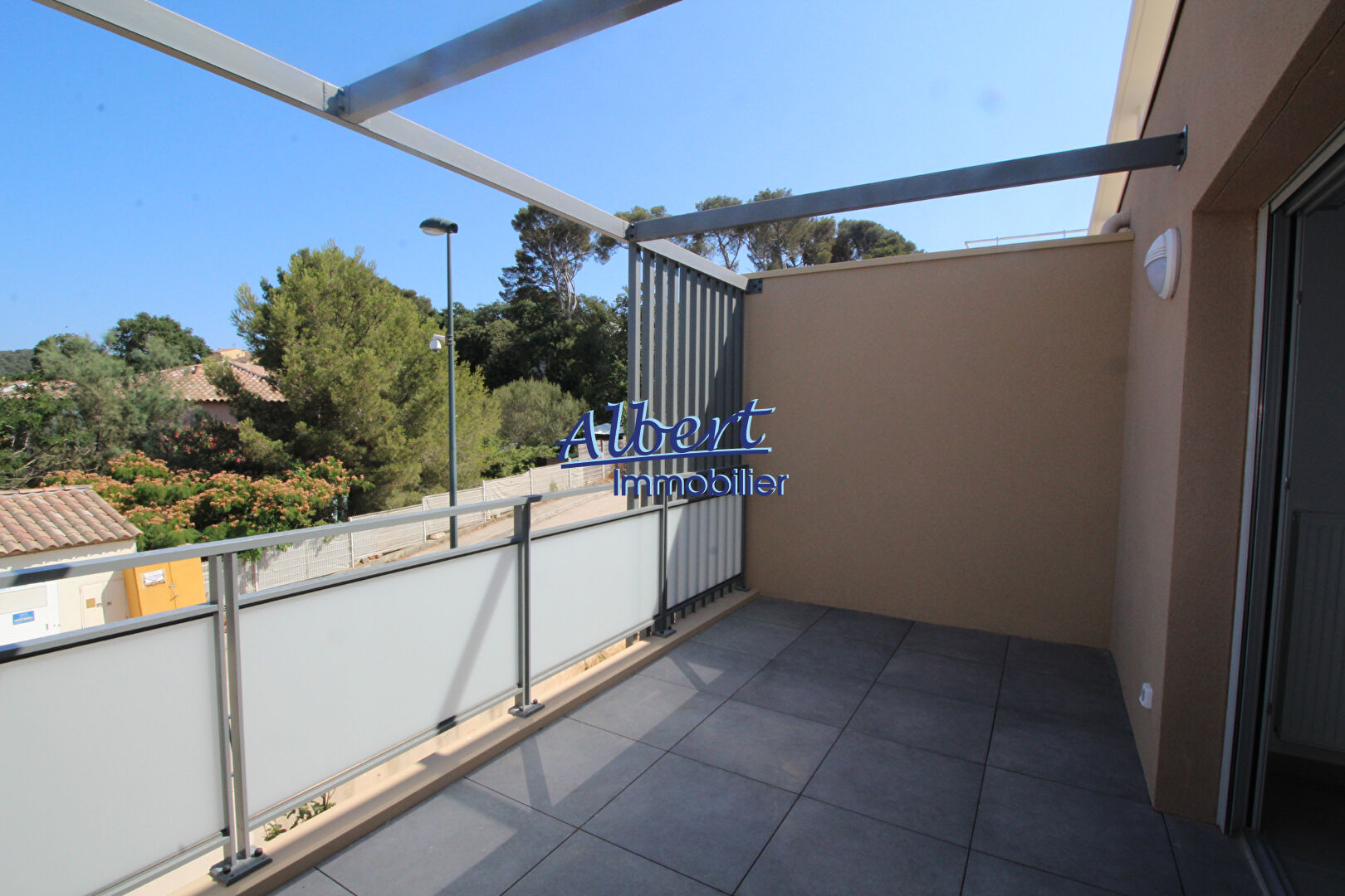 Apartment - SIX FOURS LES PLAGES